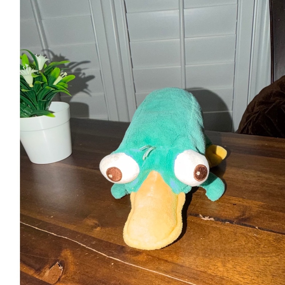 Disney Phineas and Ferb Perry the Platypus Plush Teal Stuffed Animal 11 inch